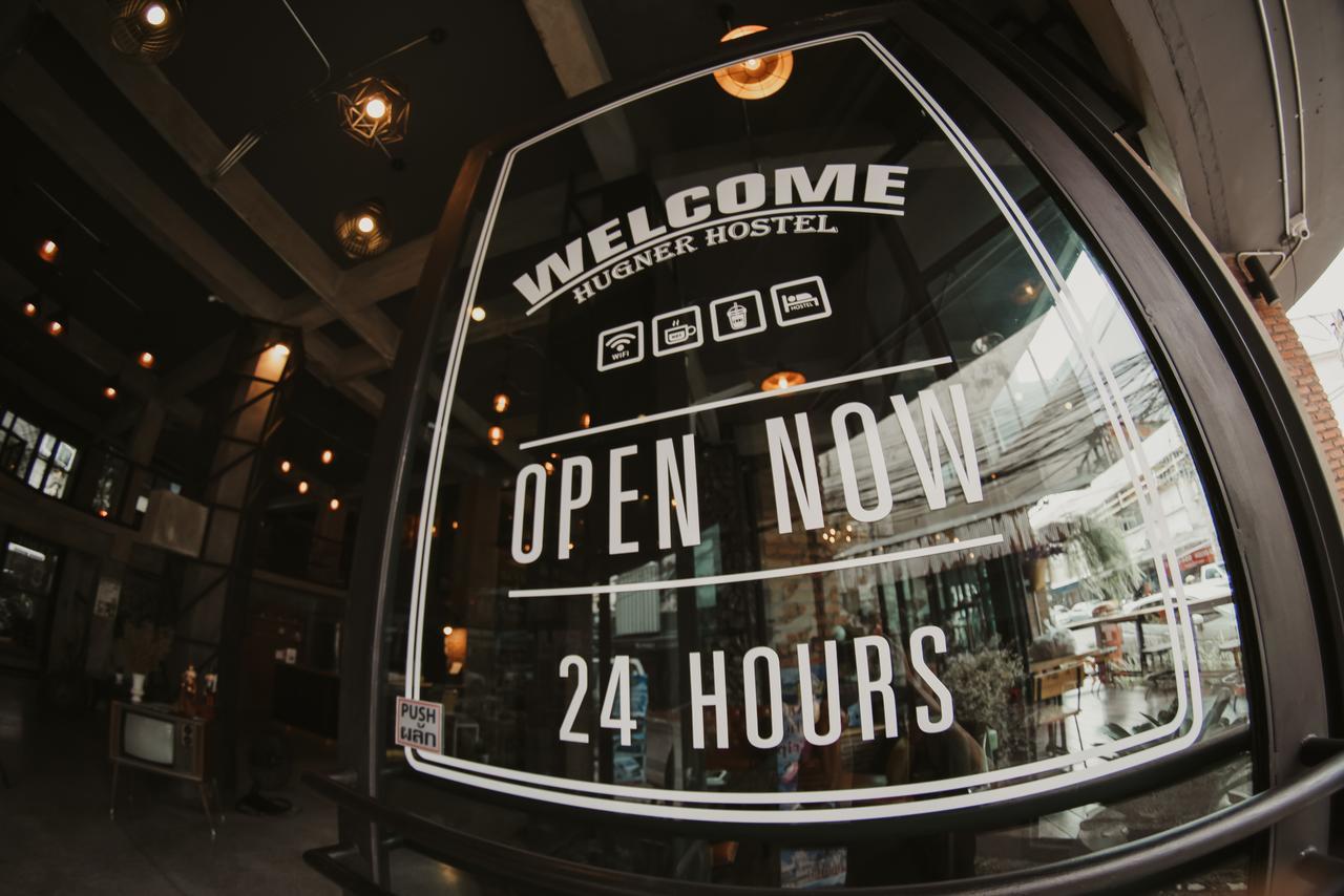 Hugnur Hostel And Coffee Chiang Mai Zewnętrze zdjęcie