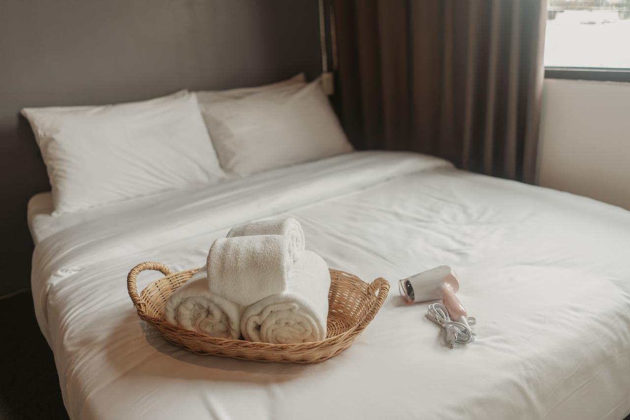 Hugnur Hostel And Coffee Chiang Mai Zewnętrze zdjęcie